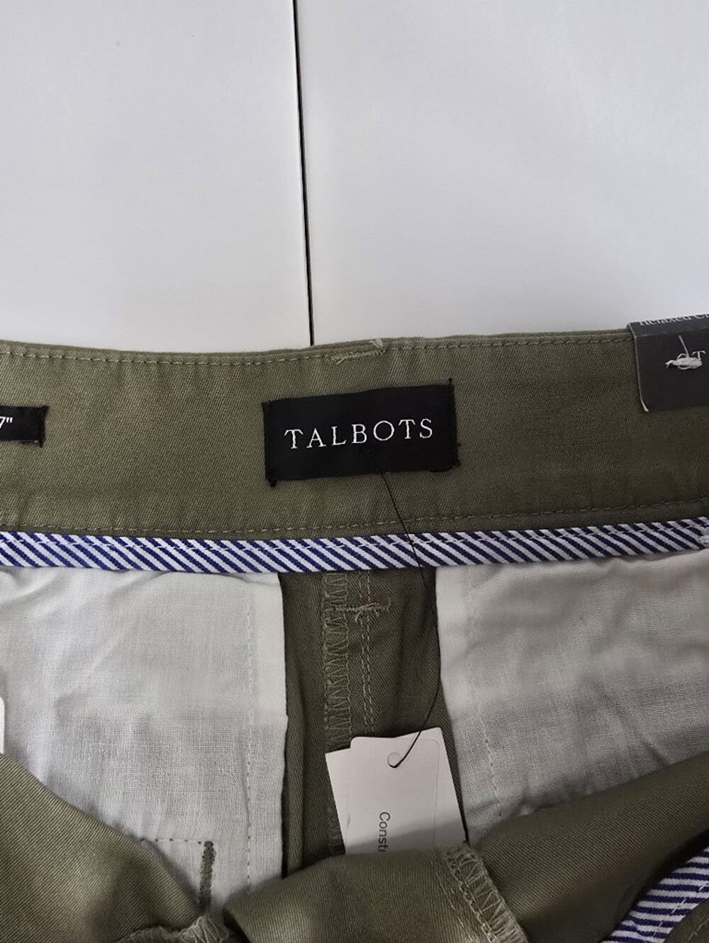 Talbots NWT Olive Green Relaxed Chino Shorts - Picture 3 of 3